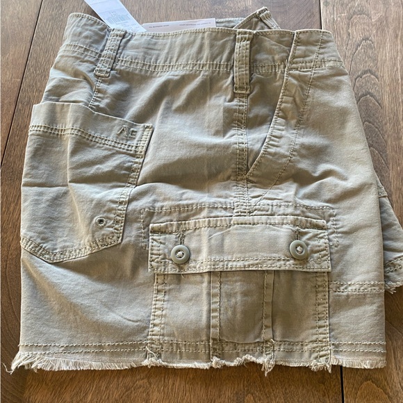 NWT American Eagle Women’s 90s Boyfriend Shorts - Picture 10 of 10